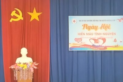 “Mỗi giọt máu cho đi, một cuộc đời ở lại!”